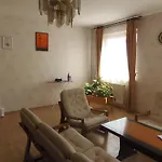 黑维兹瑟恩公寓式酒店 公寓 *