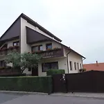 黑维兹瑟恩公寓式酒店 公寓 Hévíz