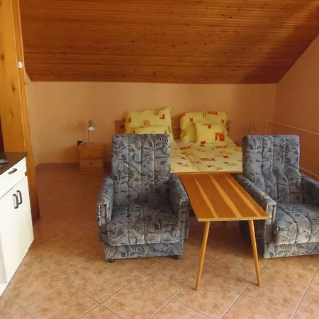 Therme Apartmenthaus Daire *