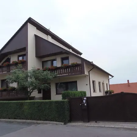 Therme Apartmenthaus Appartamento Hévíz