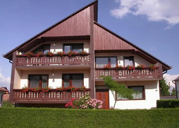 Therme Apartmenthaus Daire *